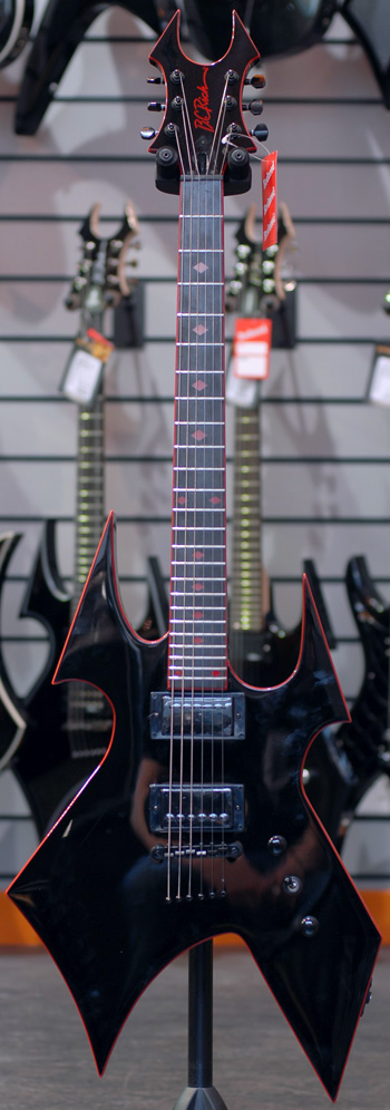 BC Rich Warbeast Blood Bound Onyx (ex-demo) | guitarguitar