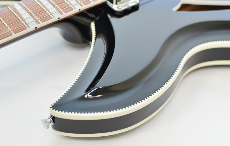 Rickenbacker 381V69 Jetglo #1109002