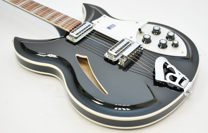 Rickenbacker 381V69 Jetglo #1109002
