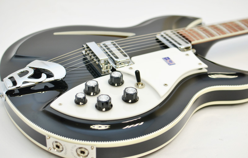 Rickenbacker 381V69 Jetglo #1109002