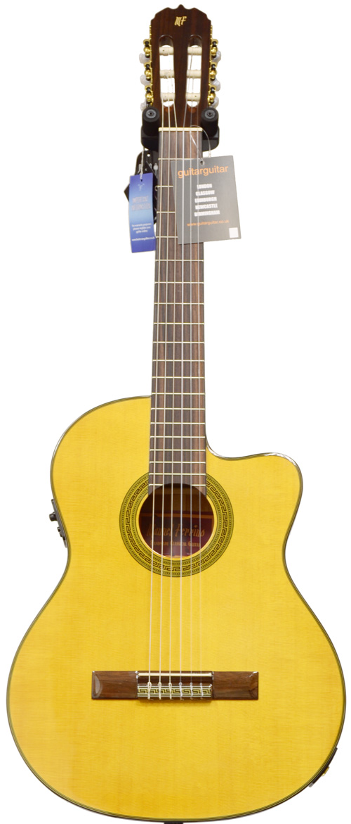Manuel ferrino MFAC Solid Top Classical with Fishman ISYS