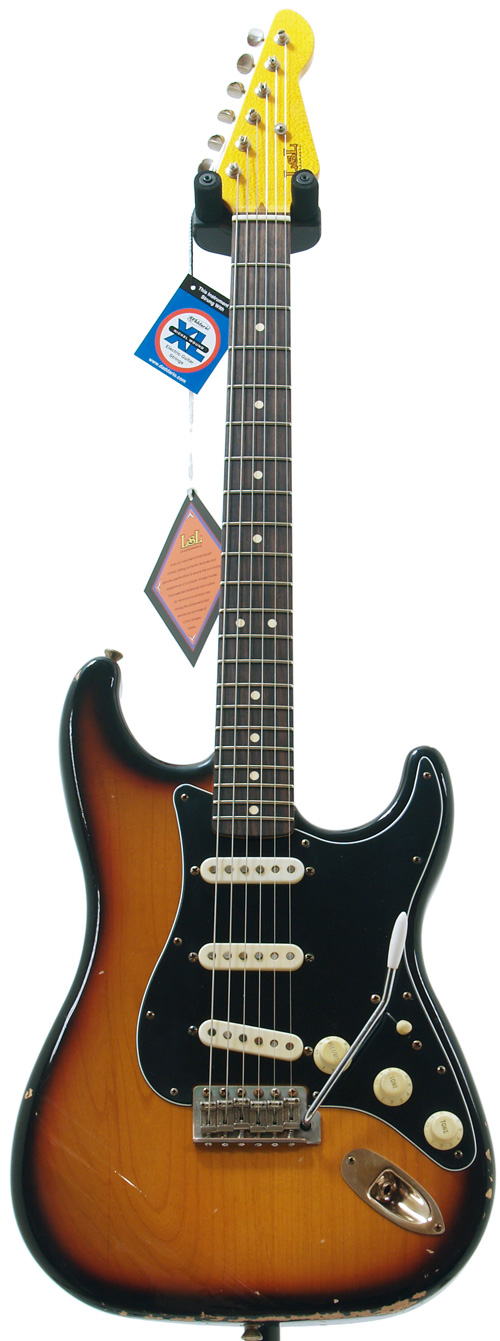 LSL Instruments ST AL 3SB R Saticoy 3 Tone Sunburst Alder RW Black Guard'Lolita'
