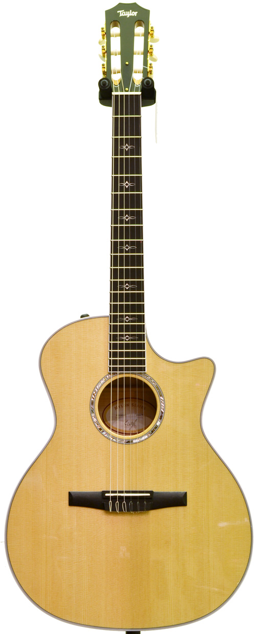 Taylor 614ce-N Nylon Grand Auditorium Maple (2012)
