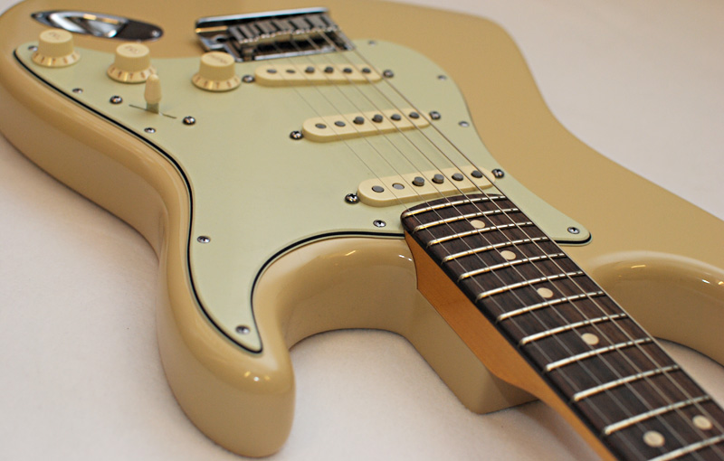 fender desert sand stratocaster