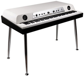 Waldorf Zarenbourg Stage Piano