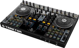 Native Instruments Traktor S4 Kontrol DJ Controller