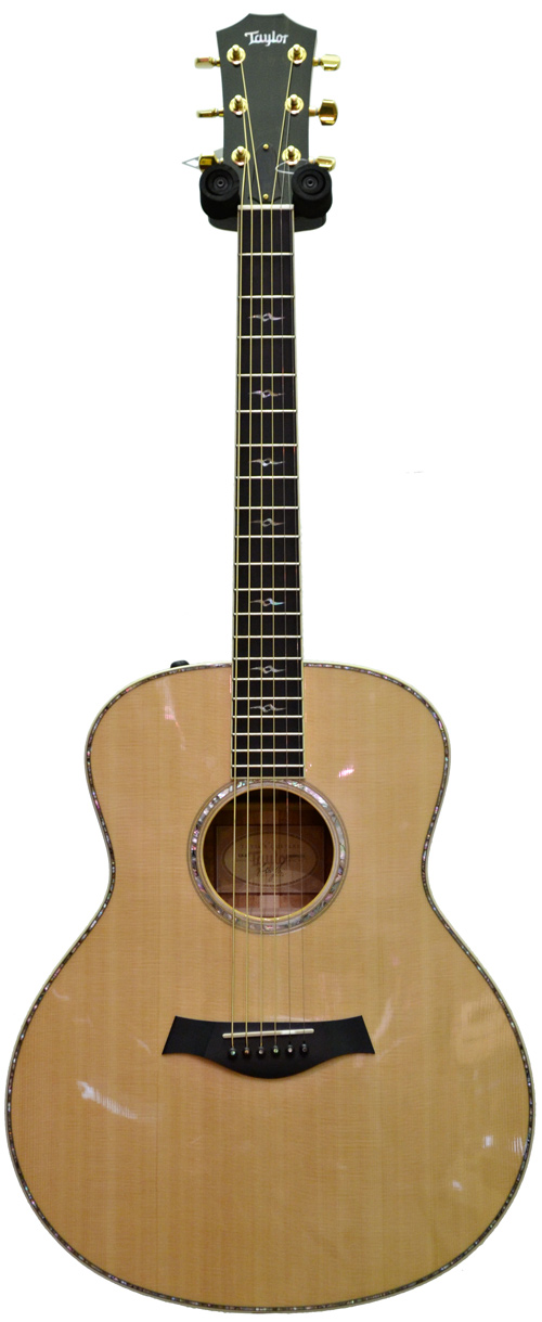 Taylor GSKE Sitka Spruce Top Koa Back and Sides #1102091111