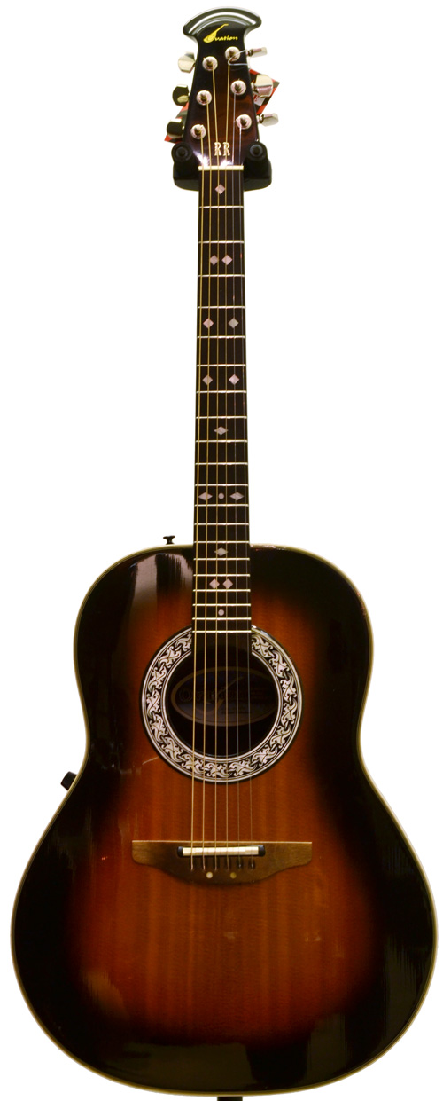 Ovation Custom Balladeer 1712アコースティックギター Ovation Custom Balladeer 1712 Acoustic Electric Black Guitar W