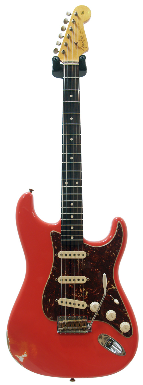 Fender Custom Shop Custom Shop Relic Strat 62 Fiesta Red Tortoise Guard Brazilian Board Limited Edition (Pre-Owned)