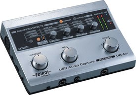 Roland UA-4FX USB Audio/Midi Interface (Ex-Demo) guitarguitar