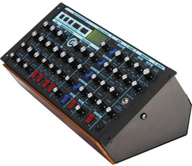 Moog Minimoog Voyager - Rack Mount Edition | guitarguitar