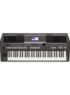 Yamaha PSR-S670 Keyboard