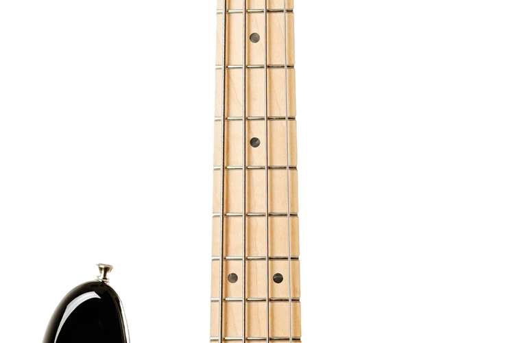 Fender Deluxe Active P Bass Spec Maple Fingerboard 3 Tone Sunburst Fender Deluxe Active P Bass Spec Maple Fingerboard 3 Tone Sunburst