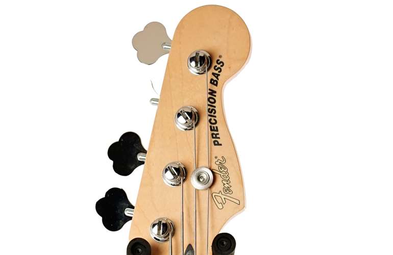 Fender Deluxe Active P Bass Spec Maple Fingerboard 3 Tone Sunburst Fender Deluxe Active P Bass Spec Maple Fingerboard 3 Tone Sunburst