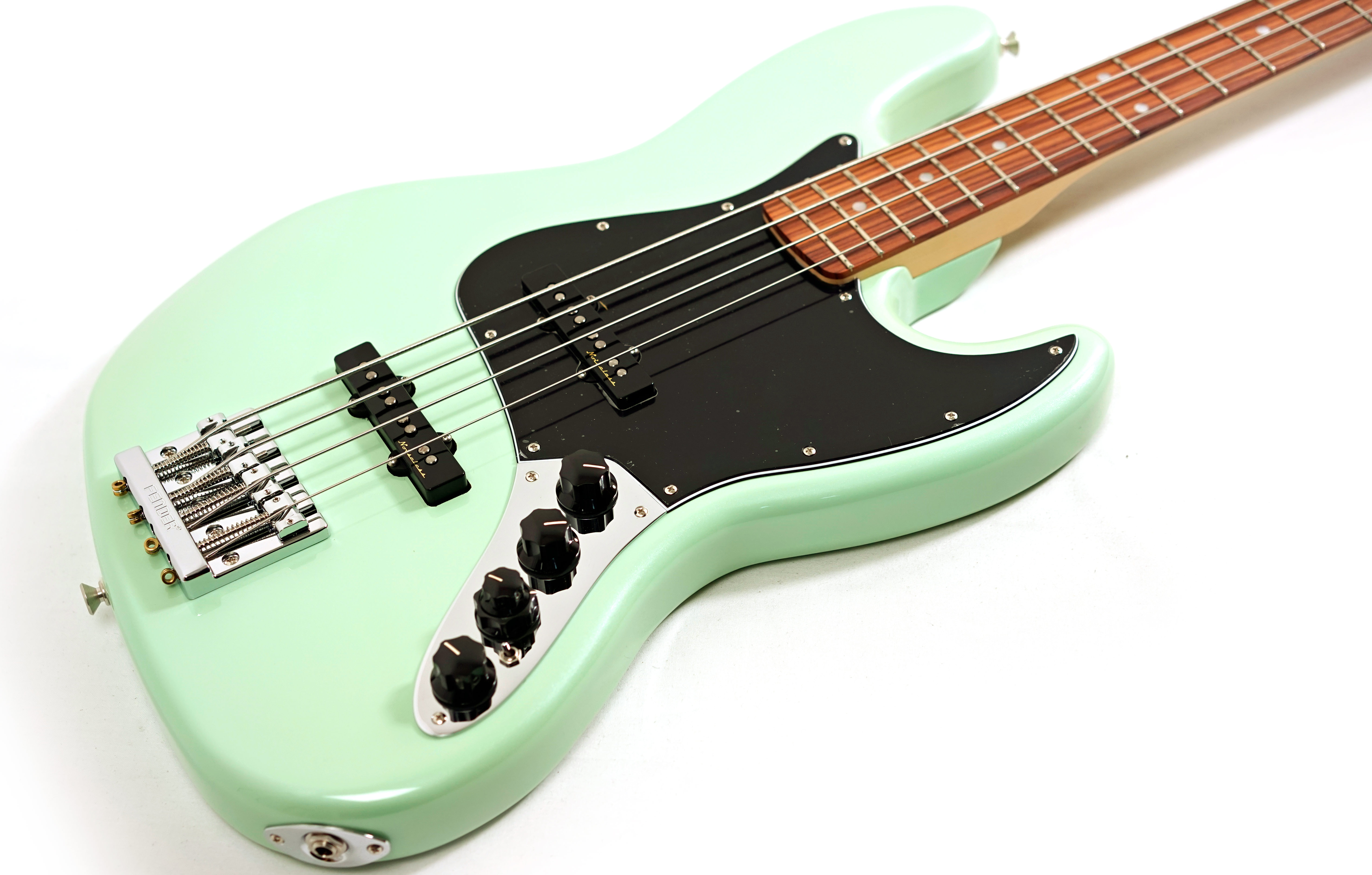 surf pearl bass