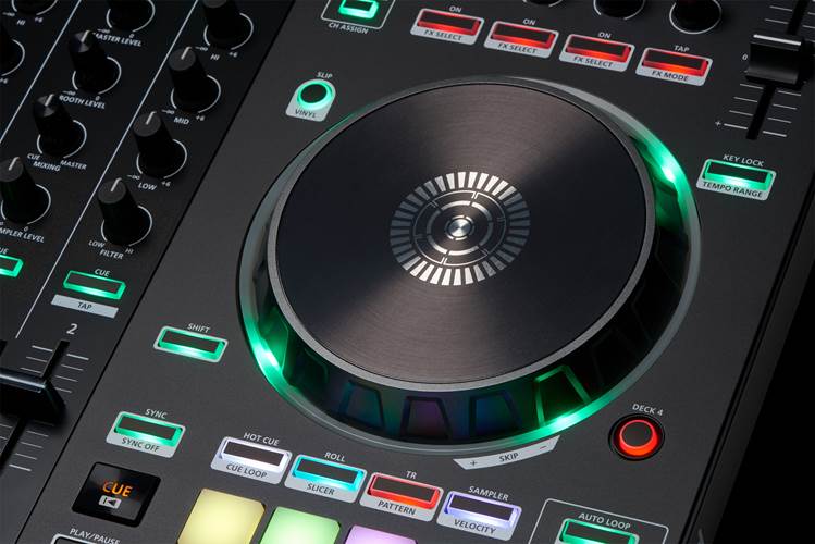 Roland DJ-505 DJ Controller Roland DJ-505 DJ Controller