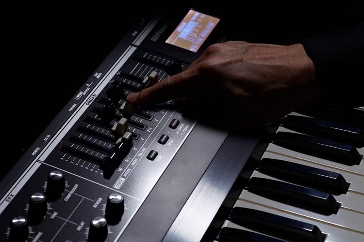 Roland VR-730 Organ Roland VR-730 Organ