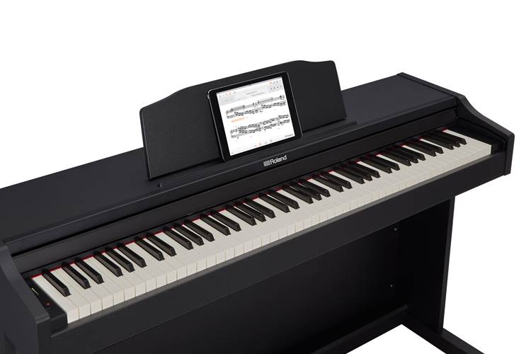 Roland RP102-BK Digital Piano Black Roland RP102-BK Digital Piano Black