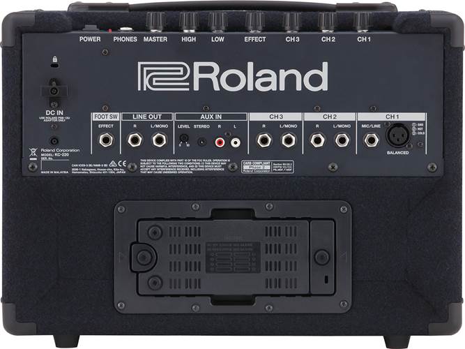 Roland KC-220 Keyboard Combo Roland KC-220 Keyboard Combo