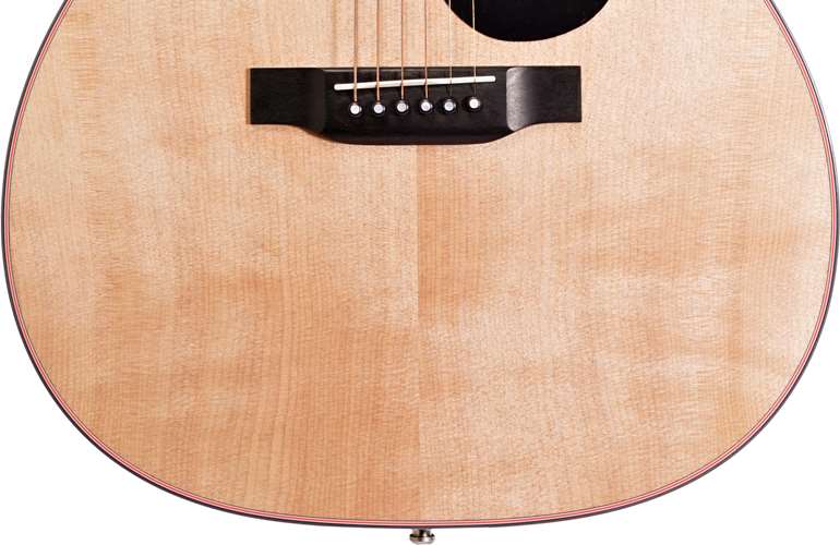 Martin 16 Series OMC16E Martin 16 Series OMC16E