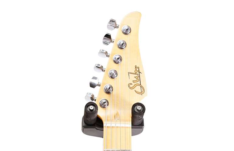 Suhr Classic Antique T Trans Butterscotch Swamp Ash Maple Fingerboard Suhr Classic Antique T Trans Butterscotch Swamp Ash Maple Fingerboard