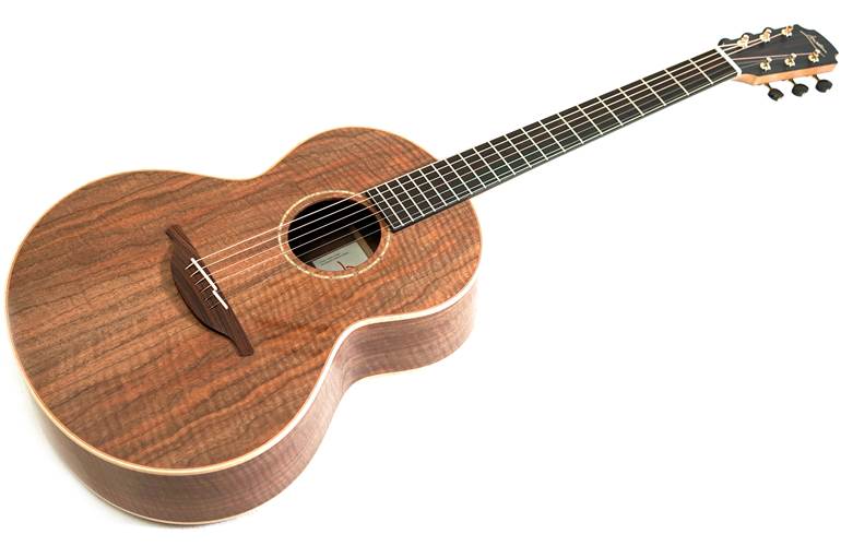 Lowden S-35W with Robson Tuners #22116 Lowden S-35W with Robson Tuners #22116