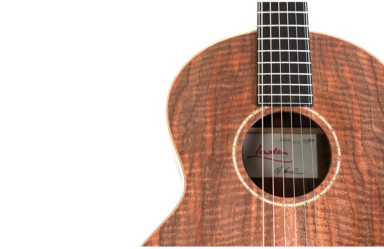 Lowden S-35W with Robson Tuners #22116 Lowden S-35W with Robson Tuners #22116