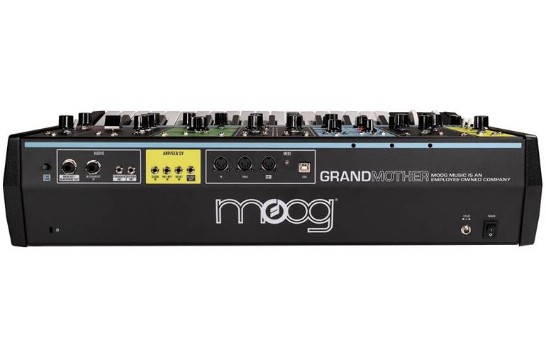 Moog Grandmother Semi-Modular Synth Moog Grandmother Semi-Modular Synth