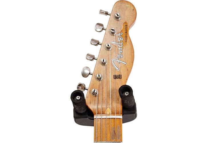 Fender Custom Shop 1953 Telecaster Journeyman Relic 2 Tone Sunburst Maple Fingerboard Master Builder Designed by Paul Waller #R99526 Fender Custom Shop 1953 Telecaster Journeyman Relic 2 Tone Sunburst Maple Fingerboard Master Builder Designed by Paul Waller #R99526