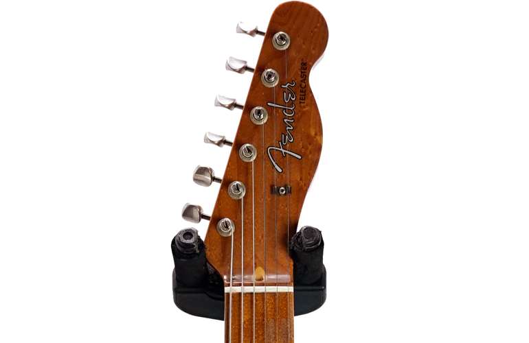 Fender Custom Shop 1953 Telecaster Journeyman Relic 2 Tone Sunburst Maple Fingerboard Master Builder Designed by Paul Waller #R99571 Fender Custom Shop 1953 Telecaster Journeyman Relic 2 Tone Sunburst Maple Fingerboard Master Builder Designed by Paul Waller #R99571
