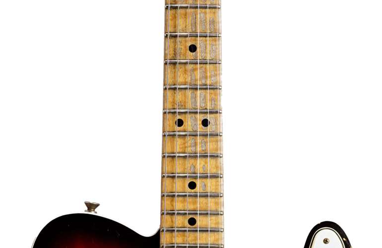 Fender Custom Shop 1967 HS Telecaster Heavy Relic Chocolate 3 Tone Sunburst AA Flame Maple Fingerboard Masterbuilt by Dennis Galuszka #R97639 Fender Custom Shop 1967 HS Telecaster Heavy Relic Chocolate 3 Tone Sunburst AA Flame Maple Fingerboard Masterbuilt by Dennis Galuszka #R97639