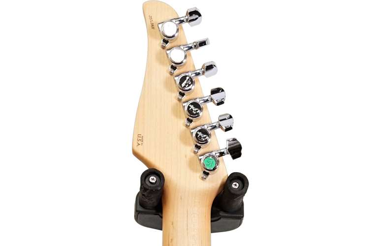 Suhr Classic S 3 Tone Sunburst HSS Rosewood Fingerboard Suhr Classic S 3 Tone Sunburst HSS Rosewood Fingerboard