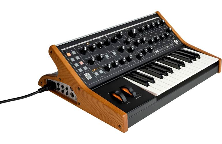 Moog Subsequent 25 Moog Subsequent 25