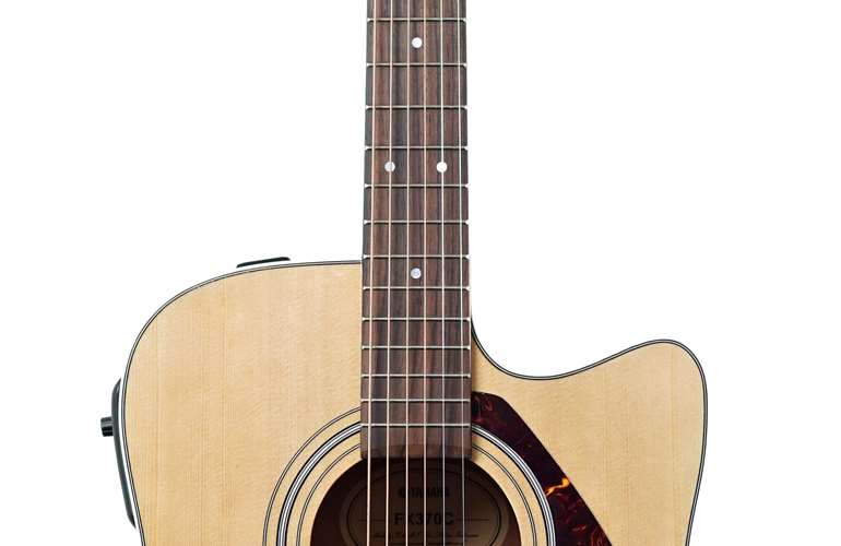 Yamaha FX370C Natural Yamaha FX370C Natural