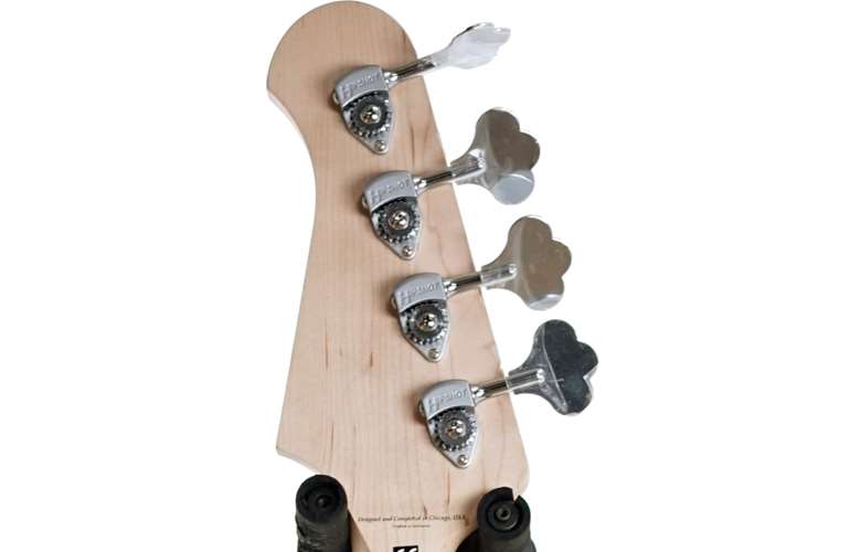 Lakland Skyline Darryl Jones 4 String Natural MN Lakland Skyline Darryl Jones 4 String Natural MN