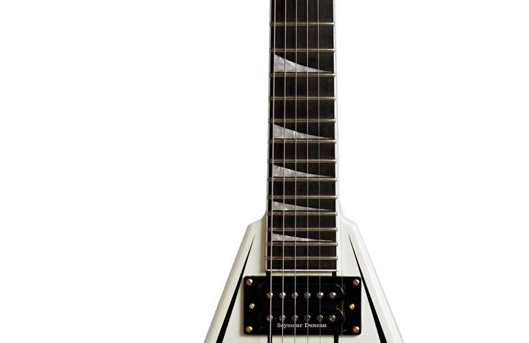Jackson Rrt3 Jackson RRT-3 Pro Series Rhoads Ivory with Black Pinstripes (Ex-Demo) # ...