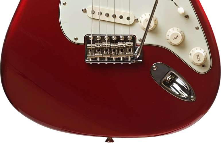 Fender American Original 60s Strat Candy Apple Red (Ex-Demo) #V1969455 Fender American Original 60s Strat Candy Apple Red (Ex-Demo) #V1969455