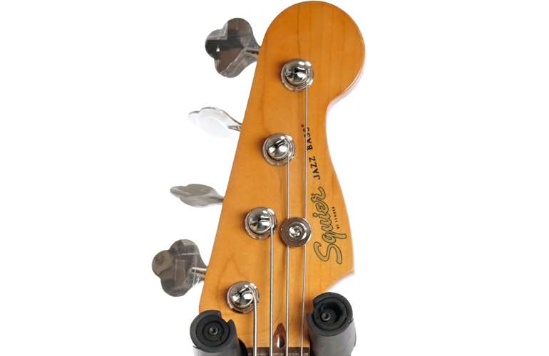Squier Classic Vibe 60s Jazz Bass 3 Tone Sunburst IL (Ex-Demo) #ICS19303190 Squier Classic Vibe 60s Jazz Bass 3 Tone Sunburst IL (Ex-Demo) #ICS19303190