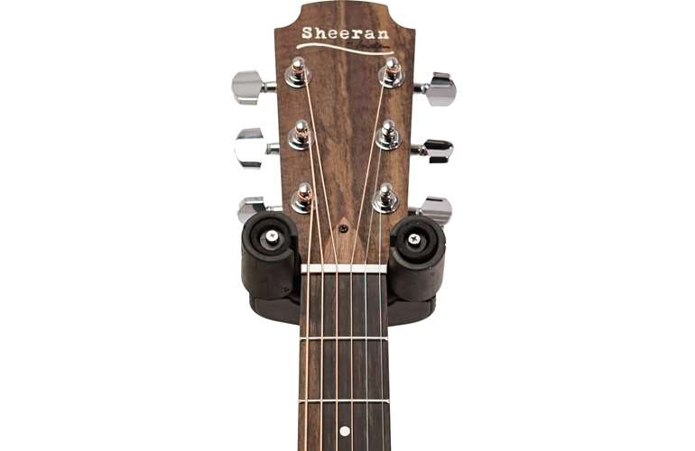 Sheeran by Lowden W-04 Sitka Spruce Top Figured Walnut Back and Sides (Ex-Demo) #01400 Sheeran by Lowden W-04 Sitka Spruce Top Figured Walnut Back and Sides (Ex-Demo) #01400