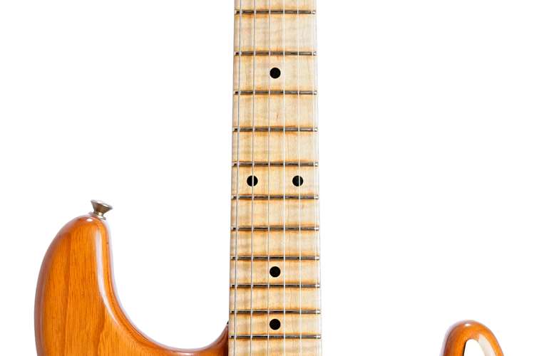 Fender Custom Shop 1956 Stratocaster Journeyman Relic Honey Burst Maple Fingerboard Master Builder Designed by Todd Krause #R99621 Fender Custom Shop 1956 Stratocaster Journeyman Relic Honey Burst Maple Fingerboard Master Builder Designed by Todd Krause #R99621