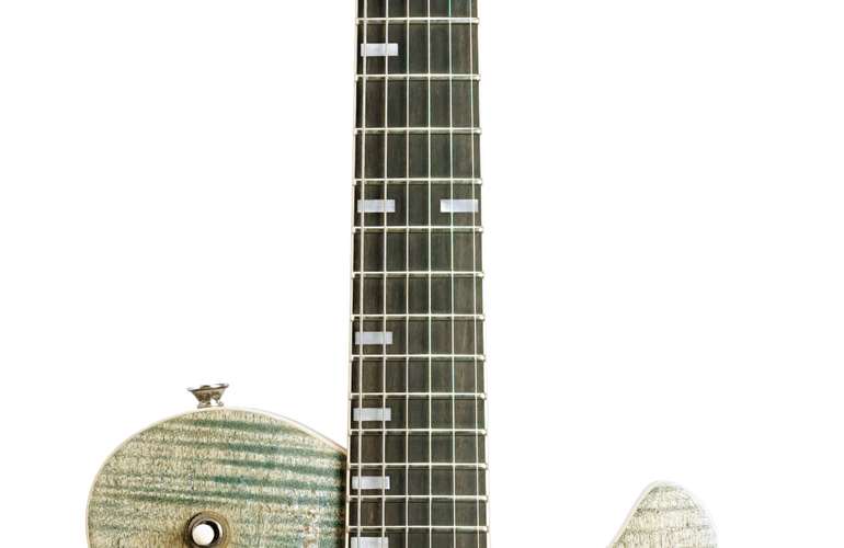 Friedman Metro D Blue Jean Figured Top Ebony Fingerboard Friedman Metro D Blue Jean Figured Top Ebony Fingerboard