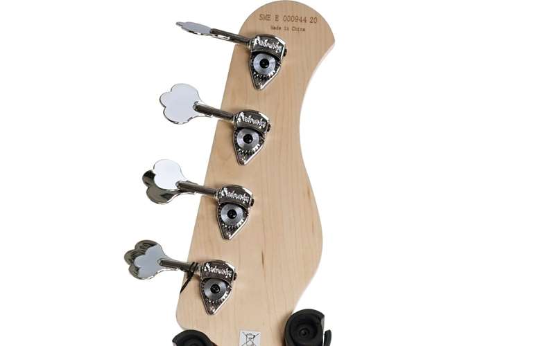 Sadowsky MetroExpress Standard JJ 4 String Black Pearl Maple Fingerboard Left Hand Sadowsky MetroExpress Standard JJ 4 String Black Pearl Maple Fingerboard Left Hand