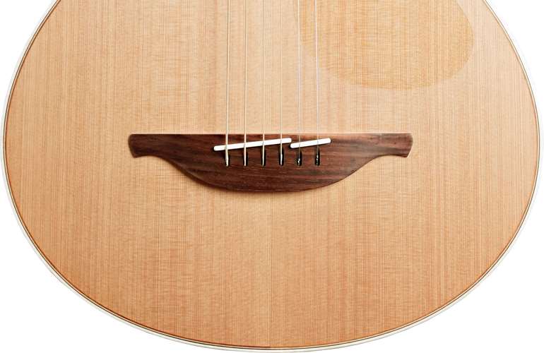 Lowden WL-35 Wee Lowden 12 Fret Red Cedar/Walnut #23795 Lowden WL-35 Wee Lowden 12 Fret Red Cedar/Walnut #23795