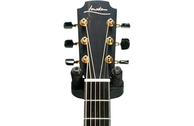 Lowden WL-35 Wee Lowden 12 Fret Red Cedar/Walnut #23795 Lowden WL-35 Wee Lowden 12 Fret Red Cedar/Walnut #23795