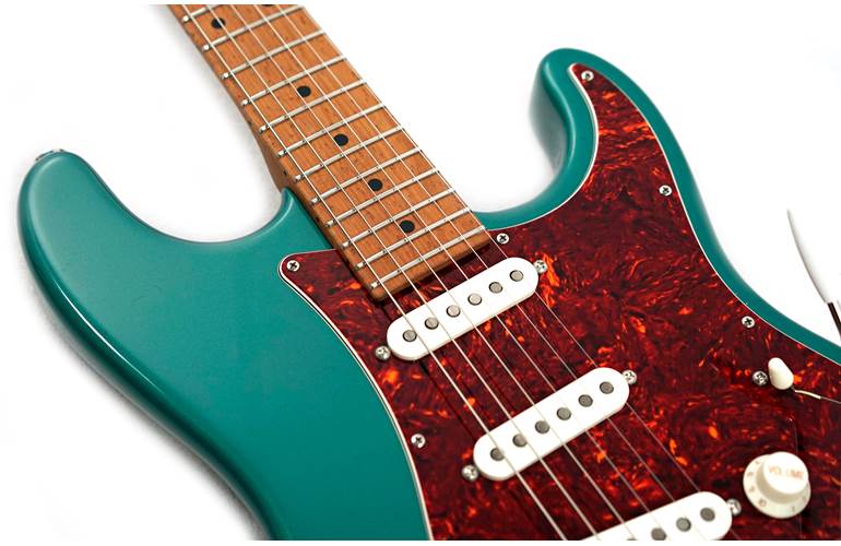 Suhr guitarguitar Select #156 Classic Sherwood Green Metallic 5A Roasted Maple Fingerboard Suhr guitarguitar Select #156 Classic Sherwood Green Metallic 5A Roasted Maple Fingerboard