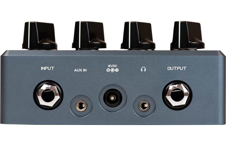 Darkglass Alpha Omega Ultra AUX Pre-Amplifier Darkglass Alpha Omega Ultra AUX Pre-Amplifier