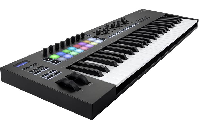 Novation Launchkey 49 MK3 Novation Launchkey 49 MK3
