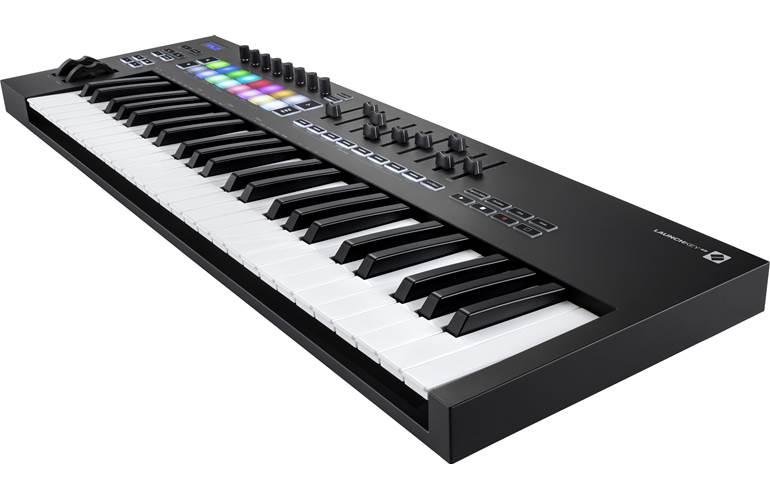 Novation Launchkey 49 MK3 Novation Launchkey 49 MK3