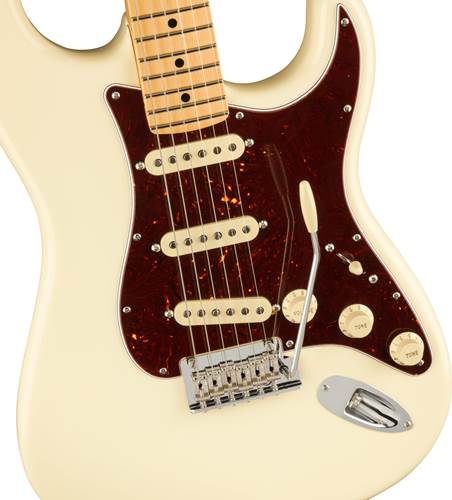 Fender American Professional II Stratocaster Olympic White Maple Fingerboard Fender American Professional II Stratocaster Olympic White Maple Fingerboard