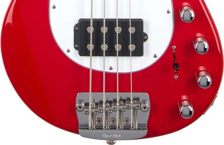 Music Man Sterling 4 HH Scarlet Red Roasted Maple Fingerboard Music Man Sterling 4 HH Scarlet Red Roasted Maple Fingerboard